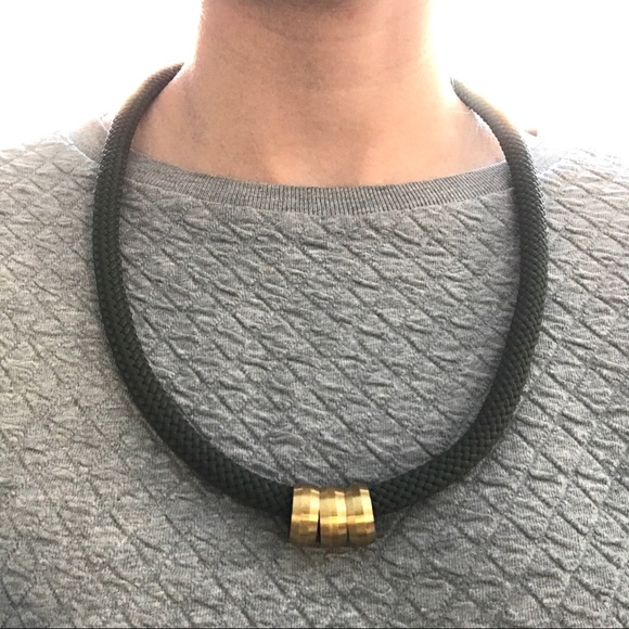 Olive green rope necklace - Multiple ways to wear - Picture 7 of 14